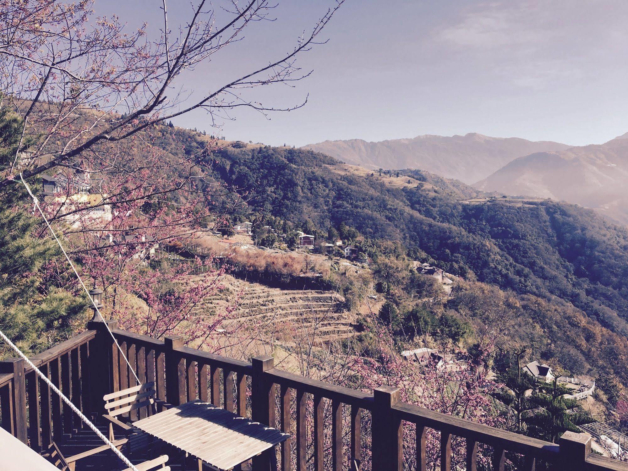 Spring Ground Resort Ren'ai Exterior photo